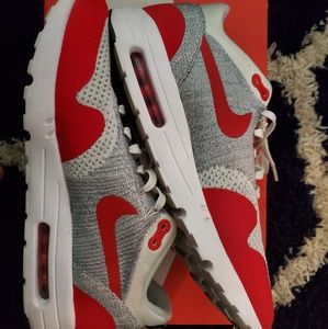 Nike Air Max 1 FLYKNIT